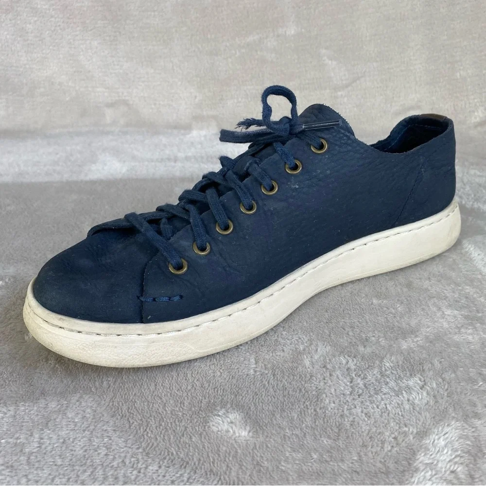 UGG Australia Pismo Men's Sneaker Shoes Size 8.5 Navy Blue Nubuck Leather